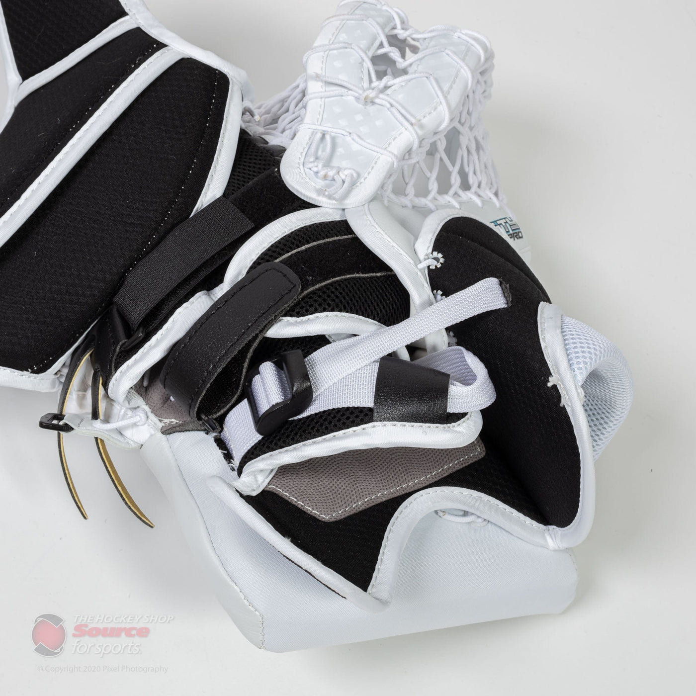 Vaughn Velocity V9 XP Pro Senior Goalie Catcher