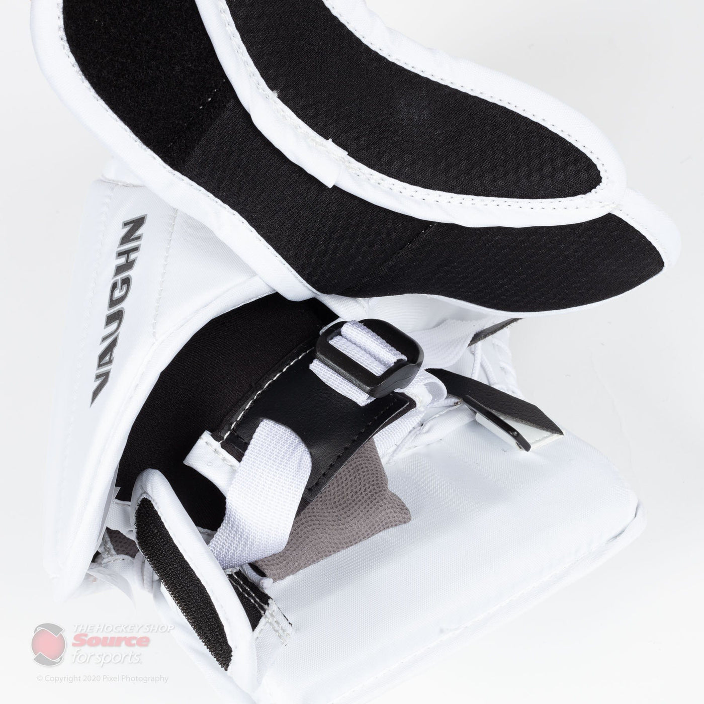 Vaughn Velocity V9 Youth Goalie Catcher