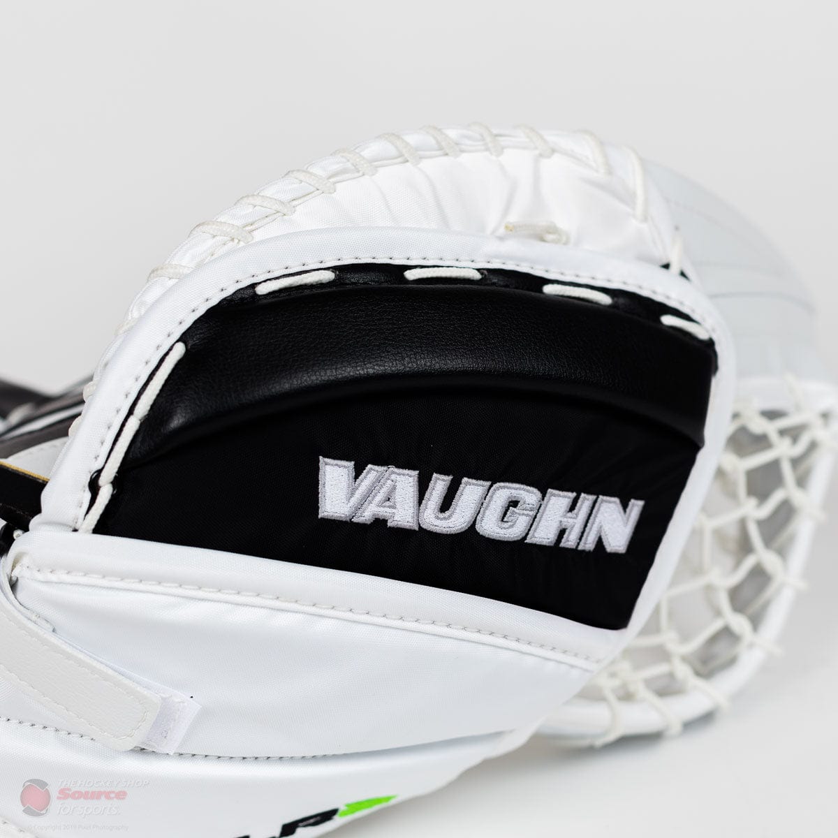 Vaughn Ventus SLR2-ST Pro Carbon Senior Goalie Catcher