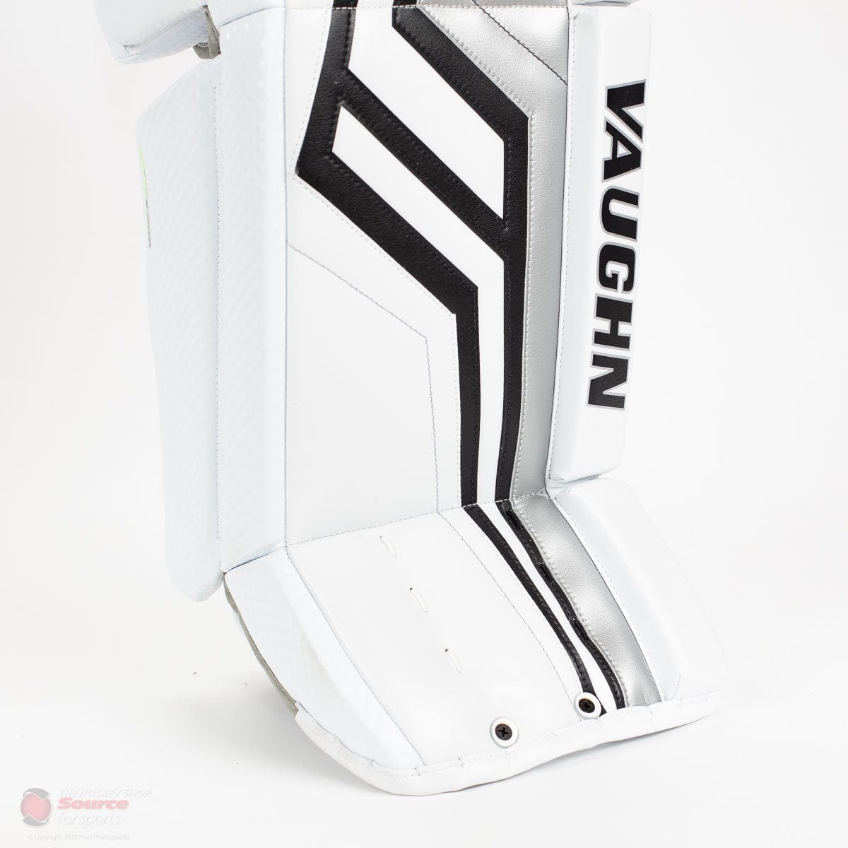 Vaughn Velocity Pro V Elite 2 Pro Carbon Senior Goalie Leg Pads