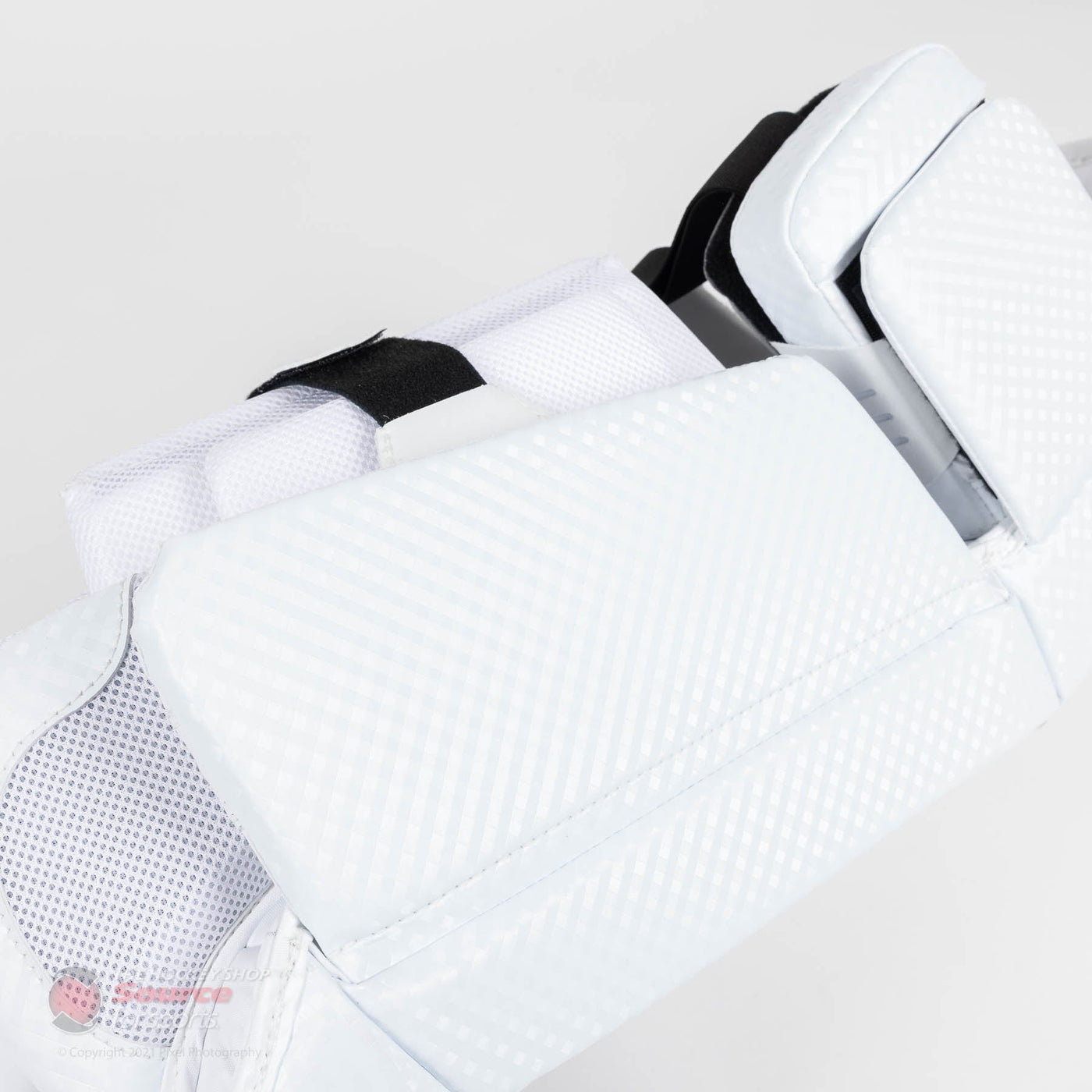 Vaughn Velocity V9 Pro Carbon Senior Goalie Leg Pads - Swirl Graphic