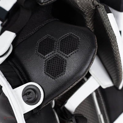 Vaughn Velocity VE8 Pro Carbon Senior Goalie Leg Pads