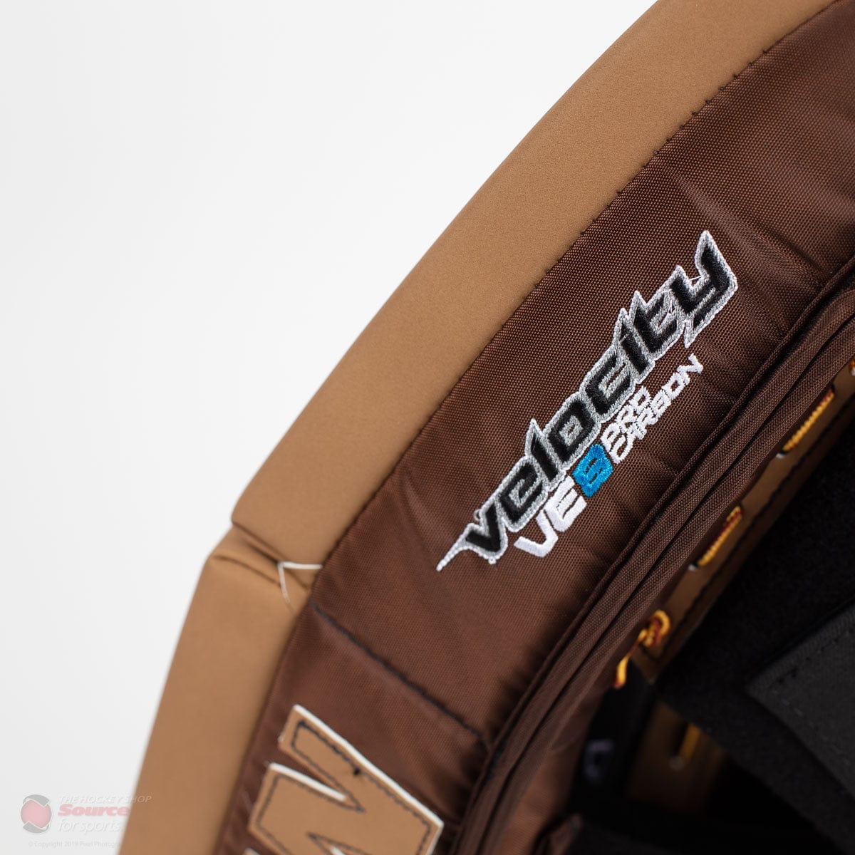 Vaughn Velocity VE8 Pro Carbon Senior Goalie Leg Pads - Vintage