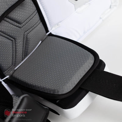 Vaughn Velocity VE8 Pro Senior Goalie Leg Pads