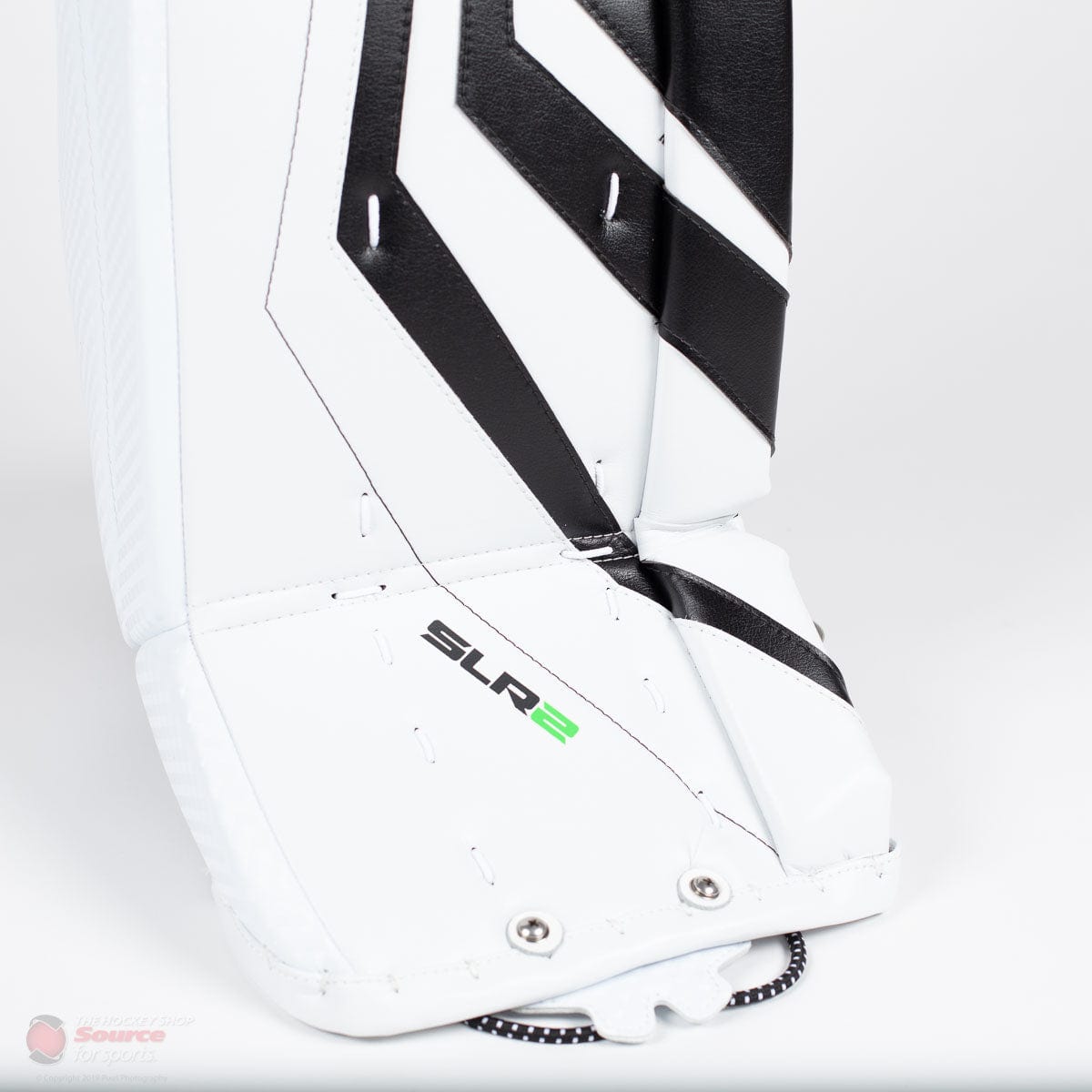 Vaughn Ventus SLR2 Intermediate Goalie Leg Pads