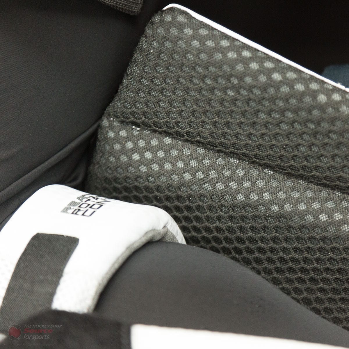 Vaughn Ventus SLR2 Pro Carbon Senior Goalie Leg Pads