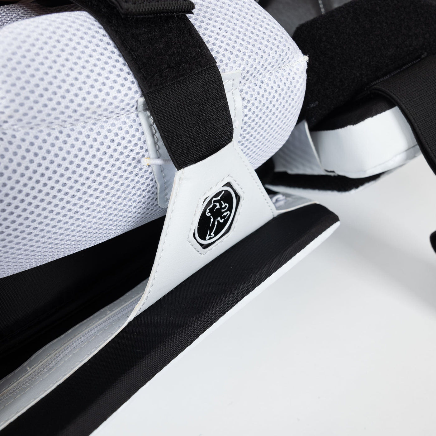 Vaughn Ventus SLR3 Junior Goalie Leg Pads - The Hockey Shop Source For Sports