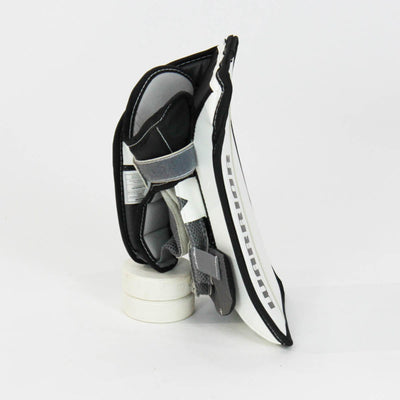 Warrior Ritual G3 Youth Goalie Blocker - Demo B