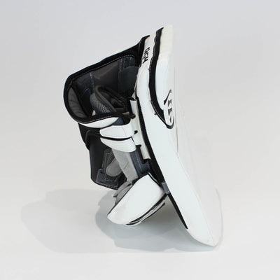 Warrior Ritual G4 Intermediate Goalie Blocker - Demo A