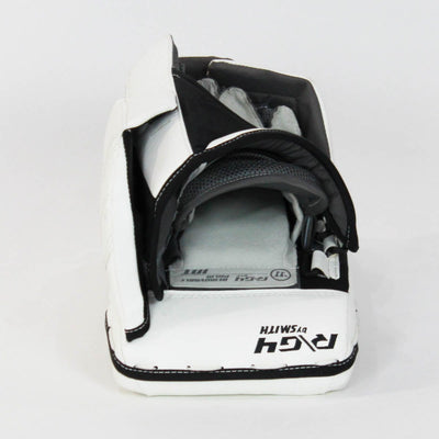 Warrior Ritual G4 Intermediate Goalie Blocker - Demo C