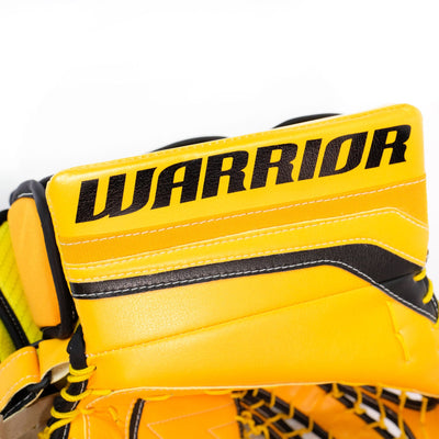 Warrior Messiah Pro Stock Senior Goalie Catcher - Barada - The Hockey Shop Source For Sports