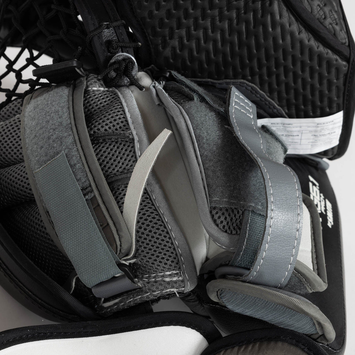 Warrior Ritual G6.1 Pro+ Senior Goalie Catcher - The Hockey Shop Source For Sports