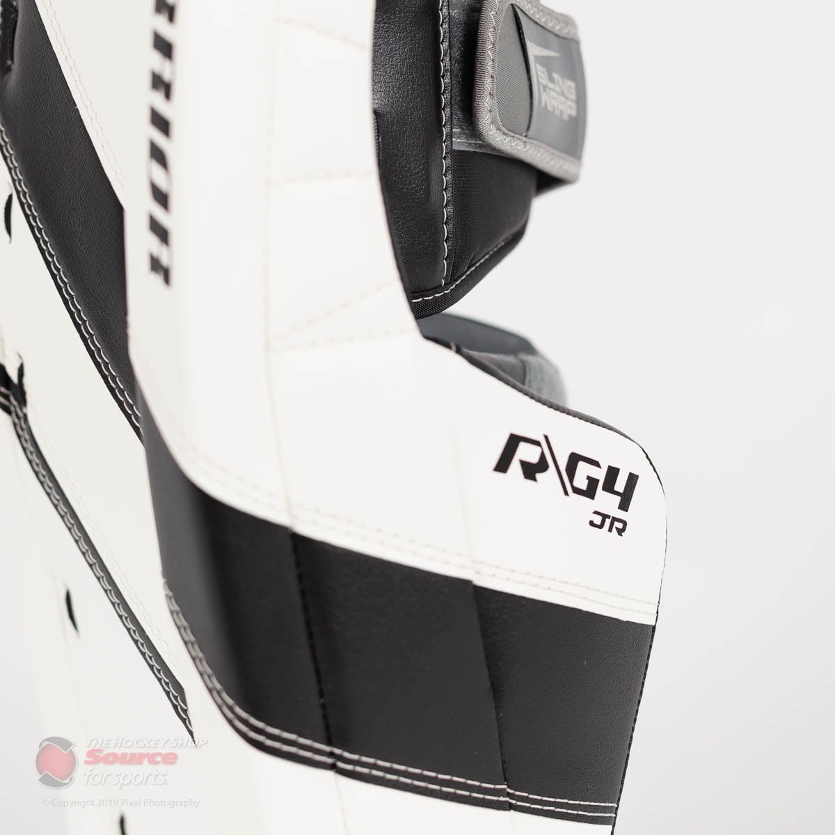Warrior Ritual G4 Junior Goalie Leg Pads