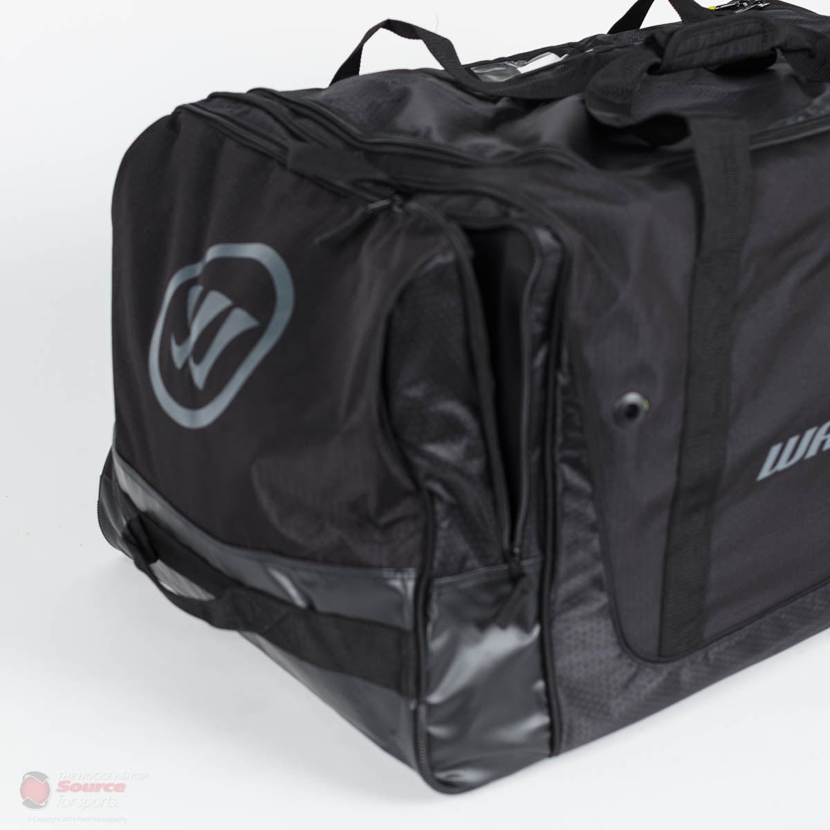 Warrior Q20 Senior Wheel Hockey Bag